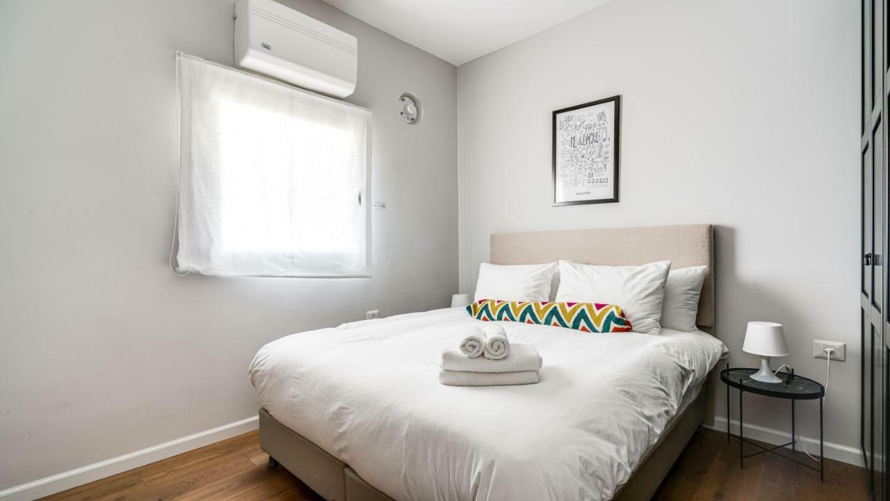 Carmel Market Apartments By Master Tel Aviv Esterno foto